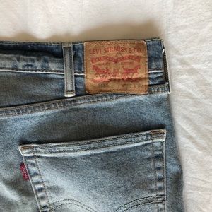 Levi’s Men’s 513 Distressed Jeans W-38 L-32